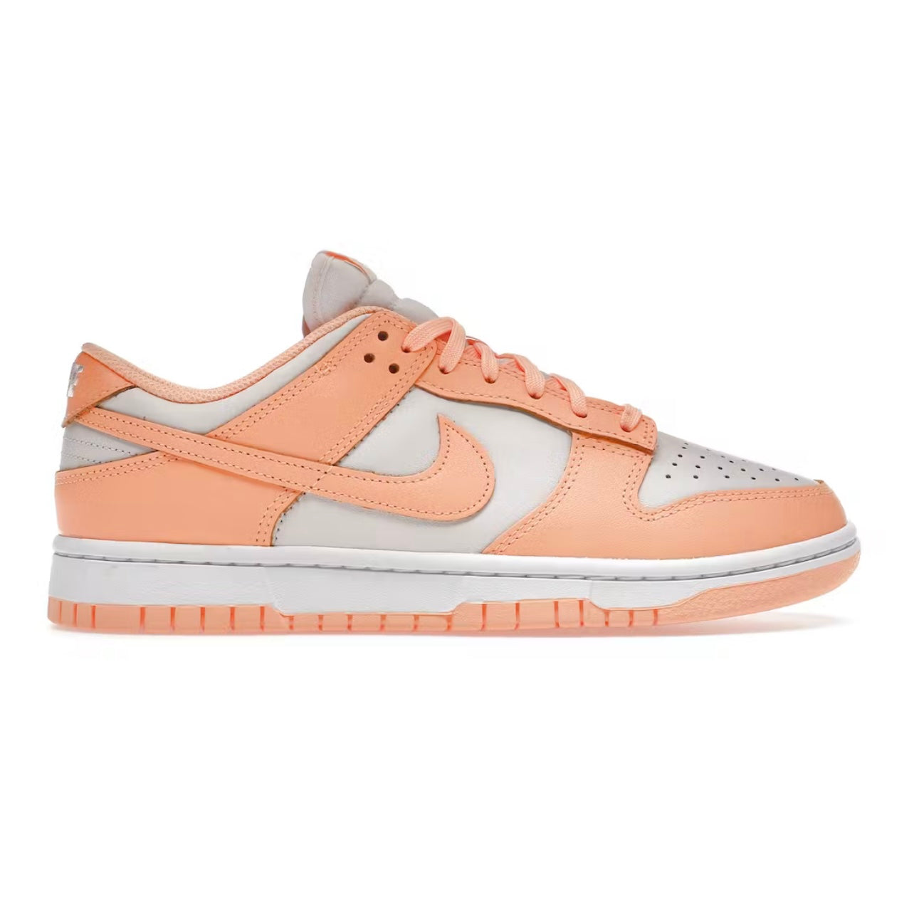 DUNK LOW W “PEACH CREAM”