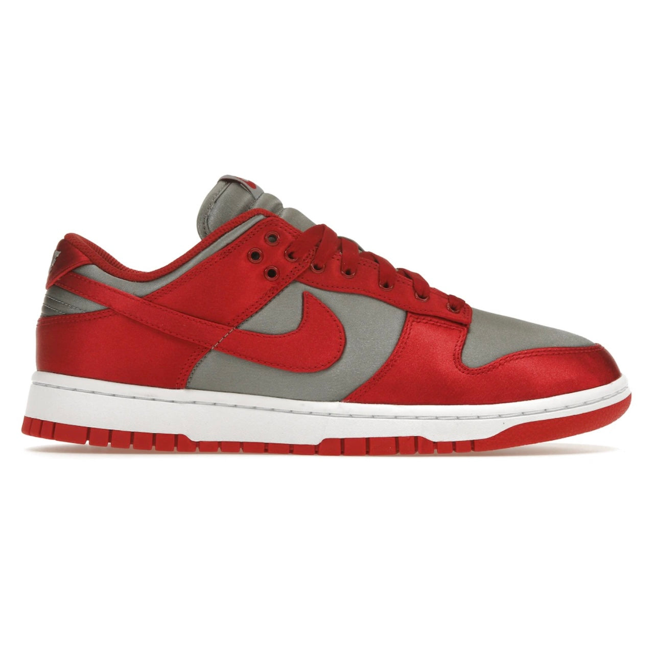 DUNK LOW W “UNLV SATIN”